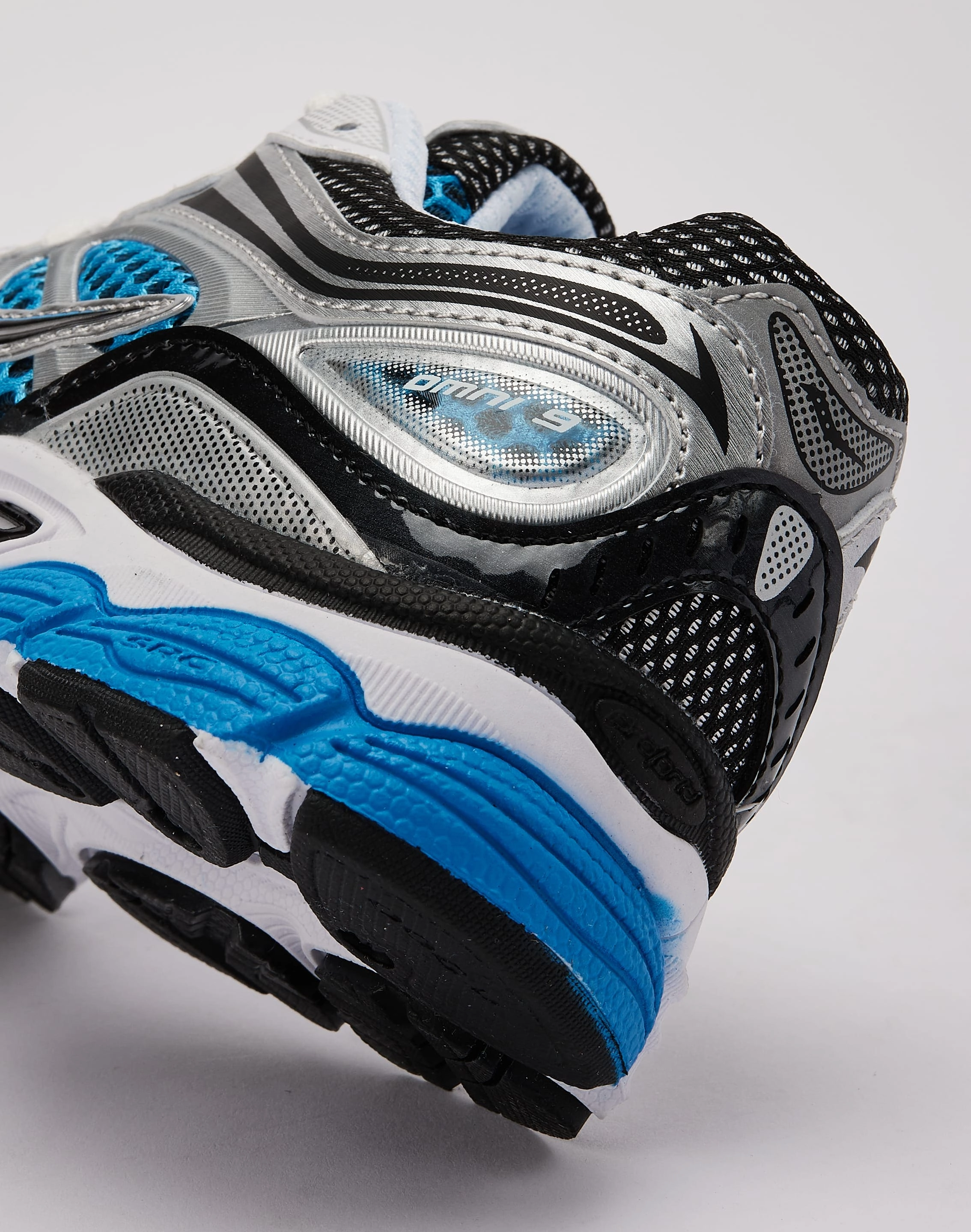 Smart casual wear Saucony Omni 9 Pre-School