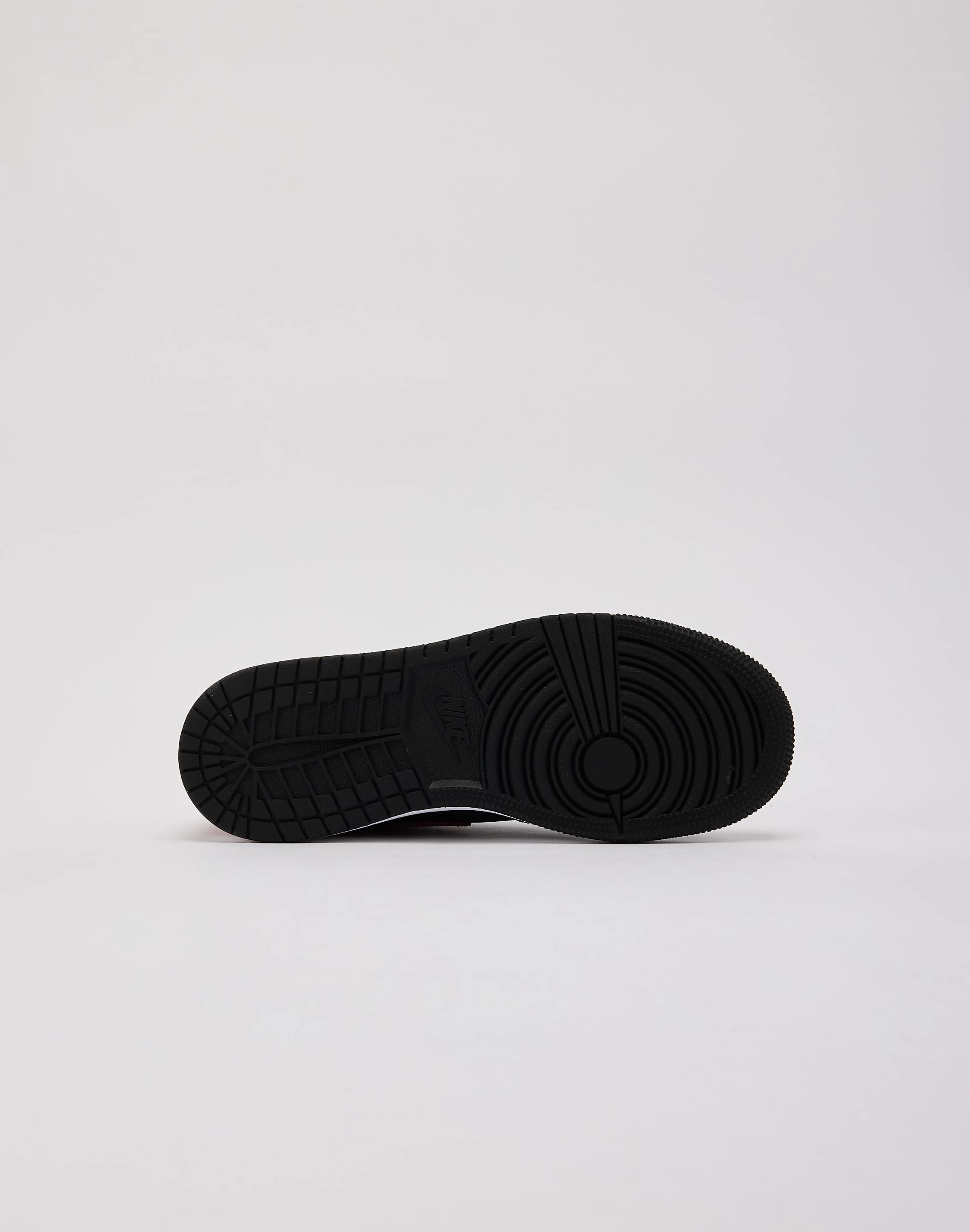 Smart fashion (wearables) Jordan Air Jordan 1 Low Grade-School