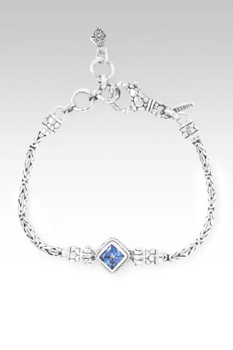 Soulful Grace Bracelet? in Sheer Luck? Mystic Topaz