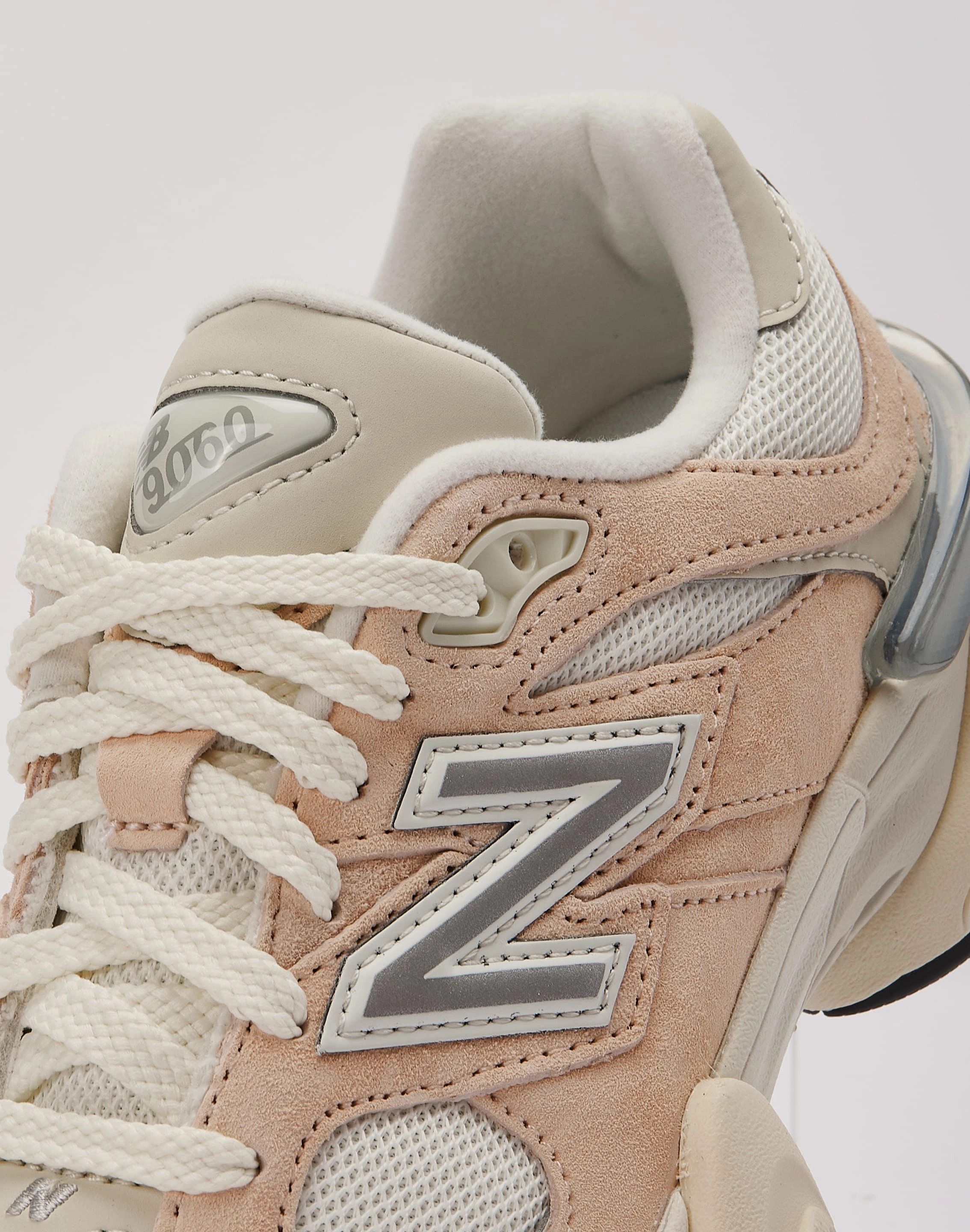 Spandex - incorporated fashion New Balance 9060 Grade-School