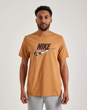 Street fashion Nike Futura Tee Beachwear items