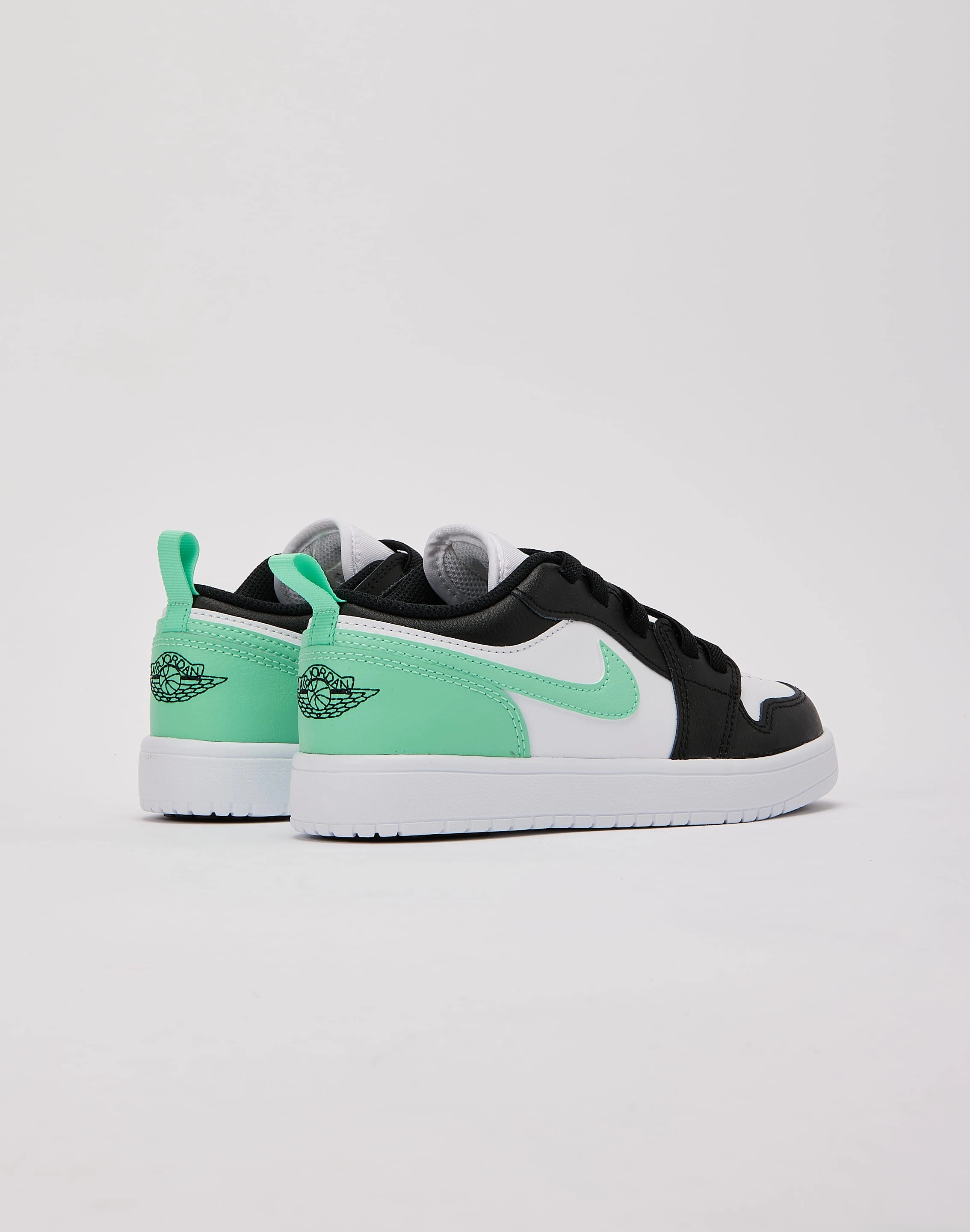 Style statements Jordan Air Jordan 1 Low Alt Pre-School