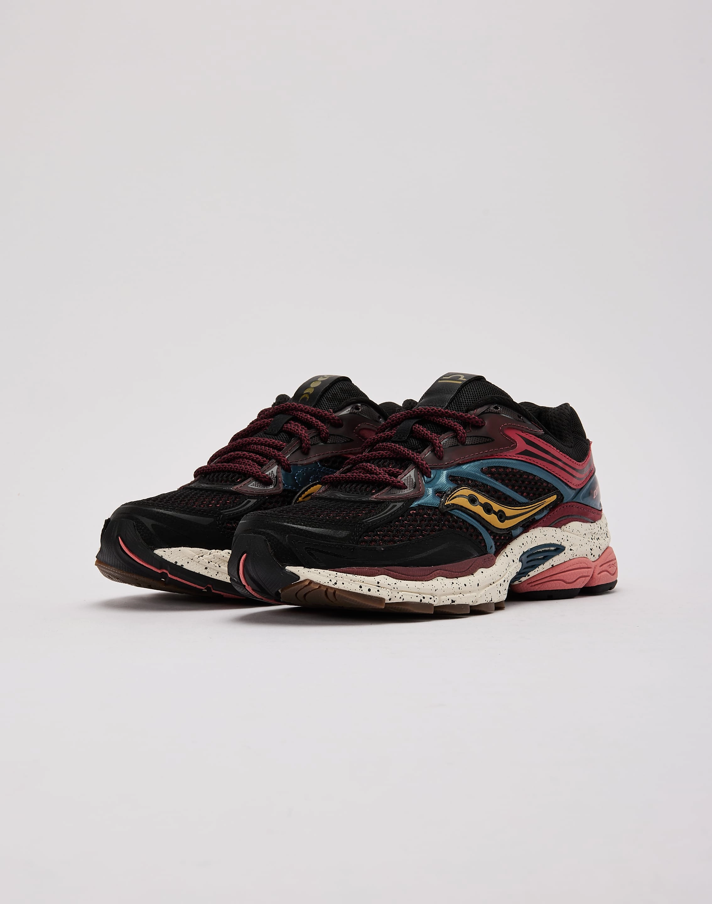 Stylish products Saucony ProGrid Omni 9 Grade-School