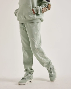 Sustainable fashion Jordan Brooklyn Fleece Pants Recycled fashion materials