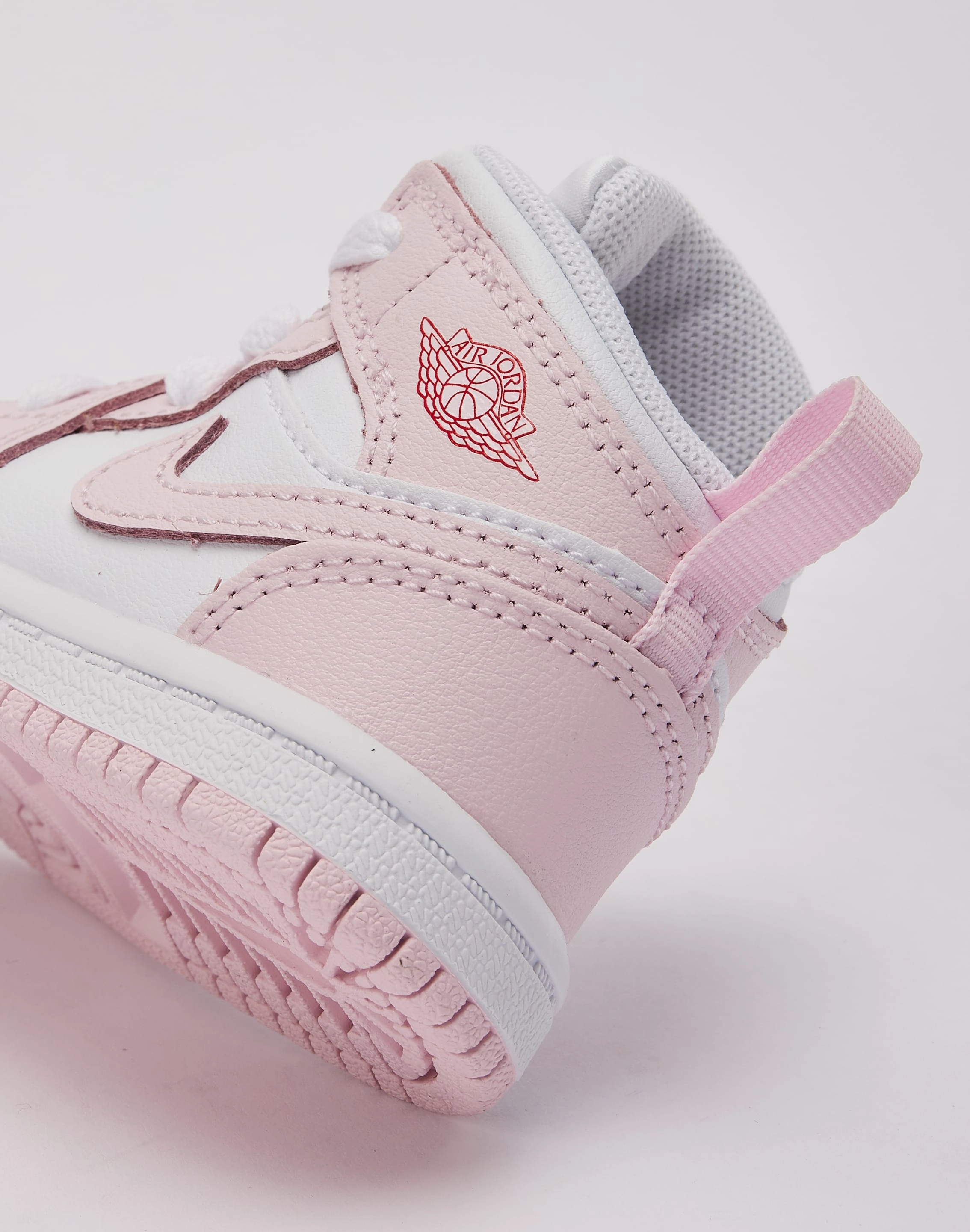 Sustainable fashion practices Jordan Air Jordan 1 Mid Toddler