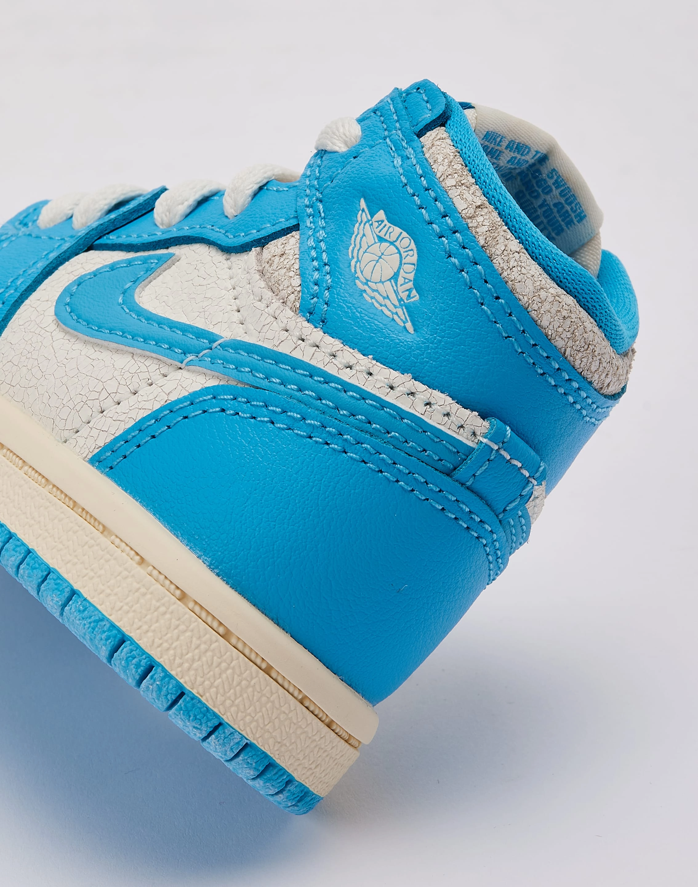 Sustainable fashion practices Jordan Air Jordan 1 Retro High OG 'UNC Reimagined' Toddler