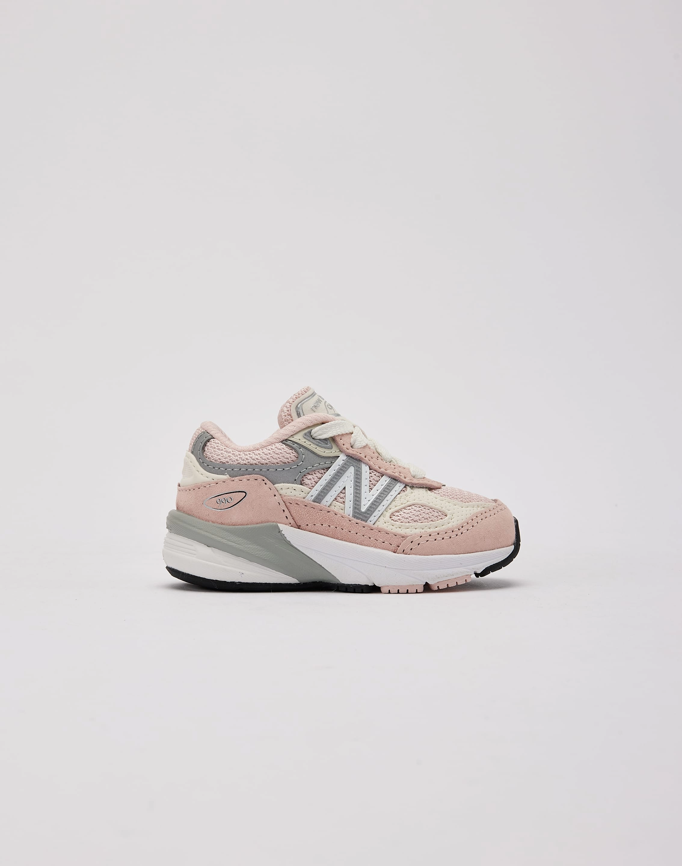 Sustainable fashion practices New Balance 990v6 Toddler Retro fashion finds