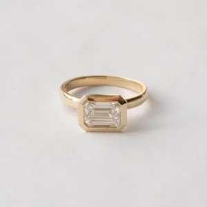 Syd Ring with 1.02ct Lab-grown Diamond in Gold