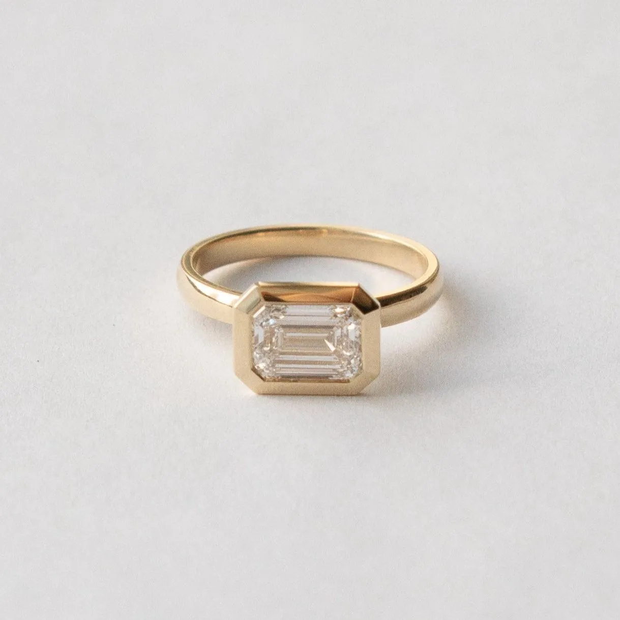 Syd Ring with 1.02ct Lab-grown Diamond in Gold