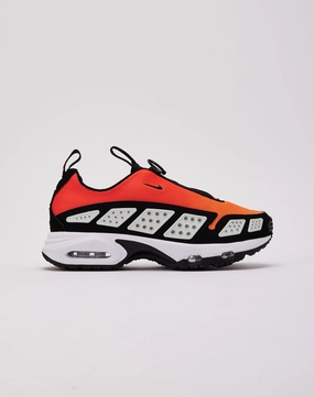Trendy gear Nike Air Max SNDR 'Bright Crimson' Fashion for all body types
