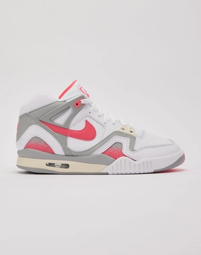 Trendy gear Nike Air Tech Challenge 2 Preppy style items