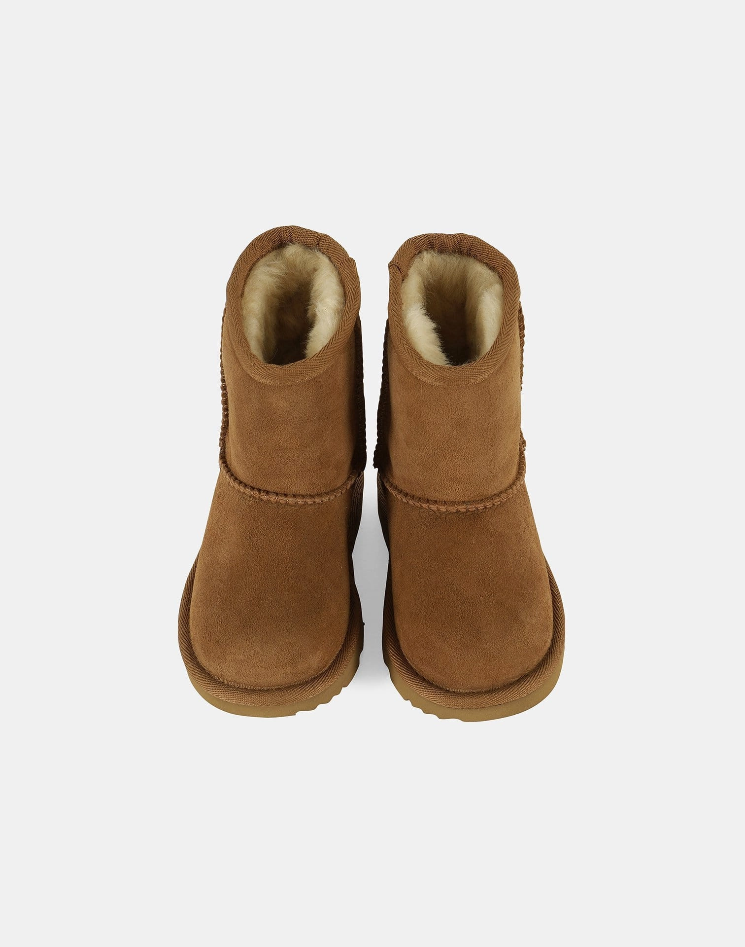 UGG CLASSIC II BOOTS INFANT Bohemian style items