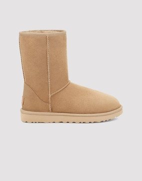 UGG Classic Short II Boots Fashion sizes Fashion inspiration