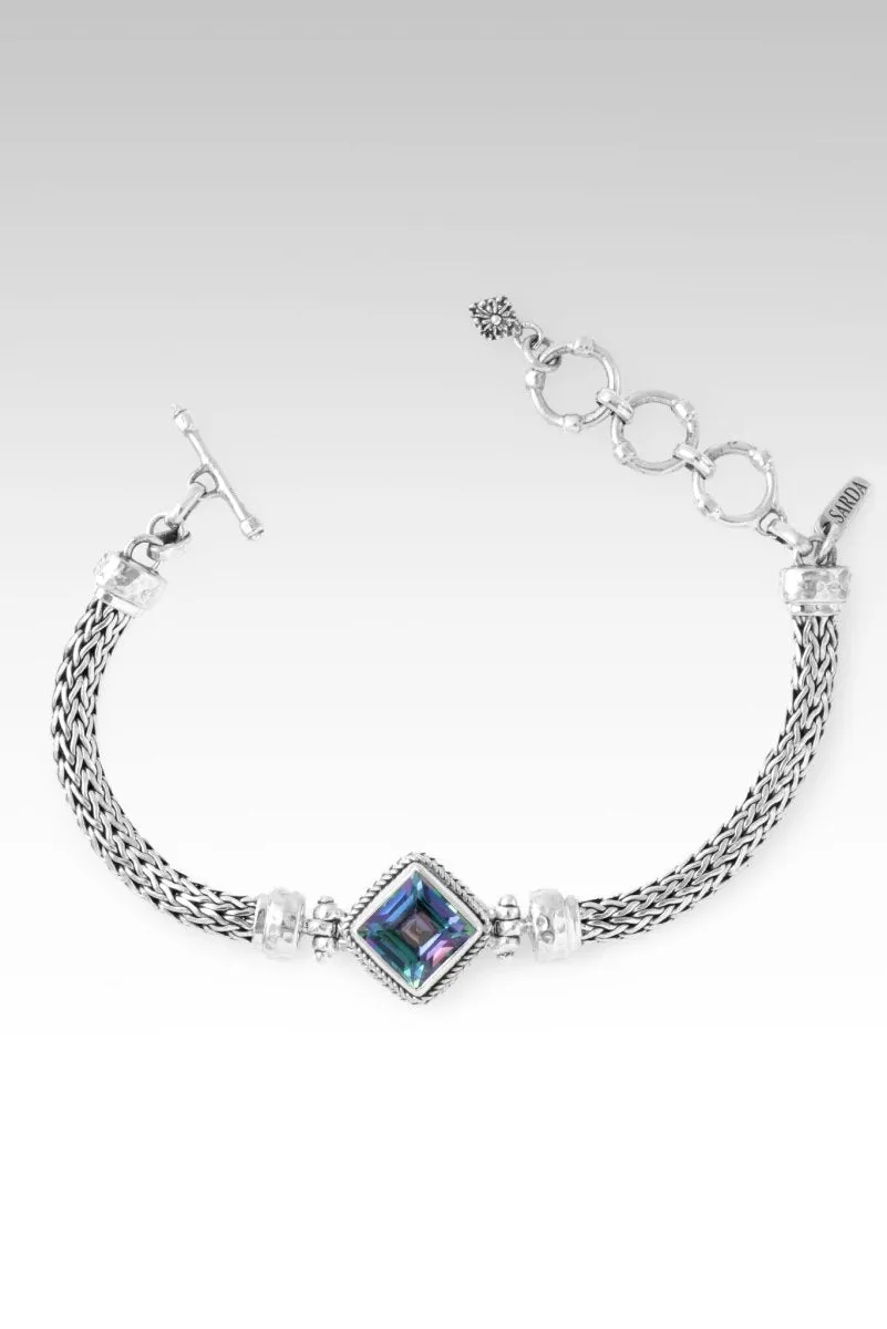 Unbreakable Trust Bracelet? in Sparkling Rave? Mystic Quartz