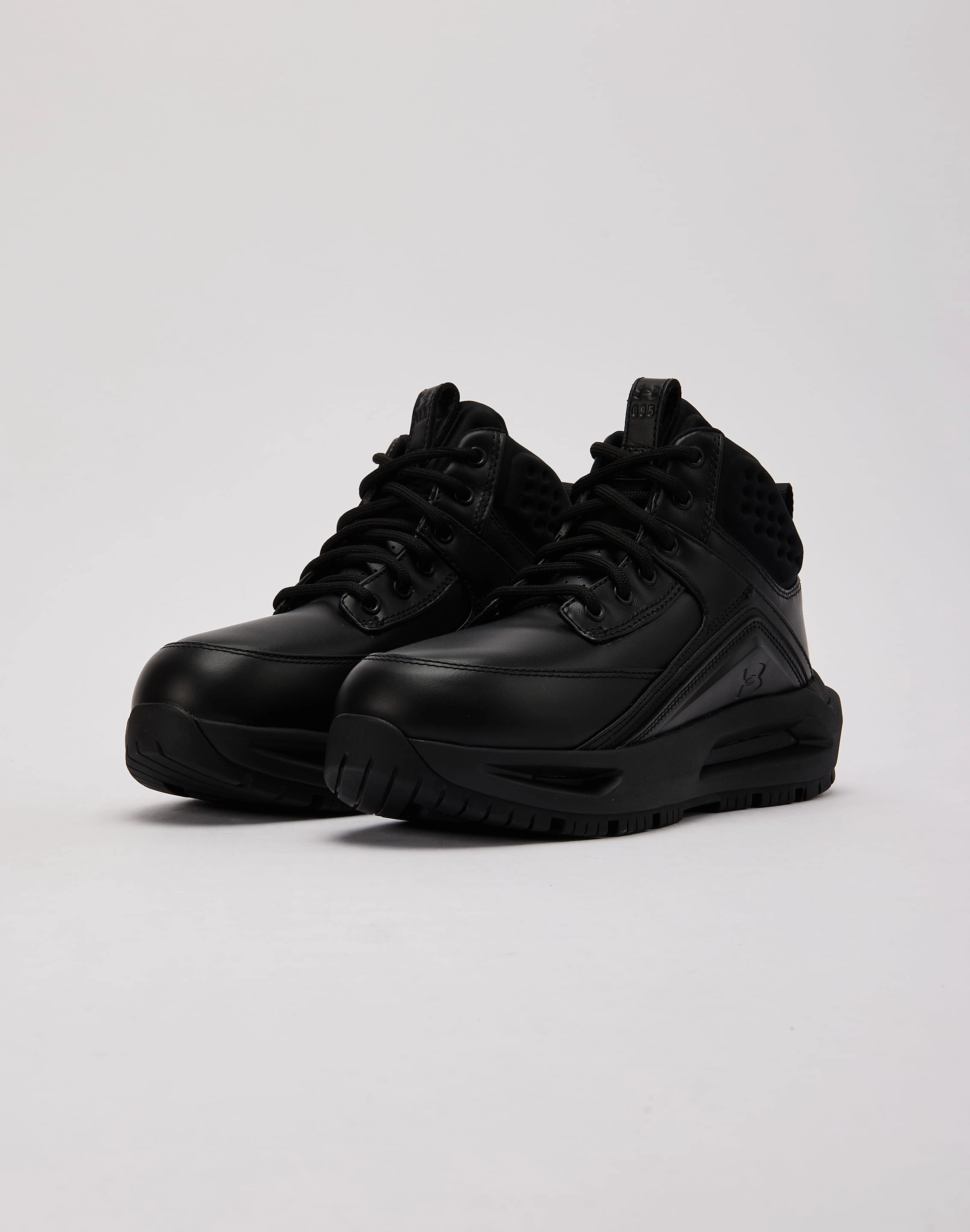 Under Armour 695 Boots Grade-School Wool - sourced fashion