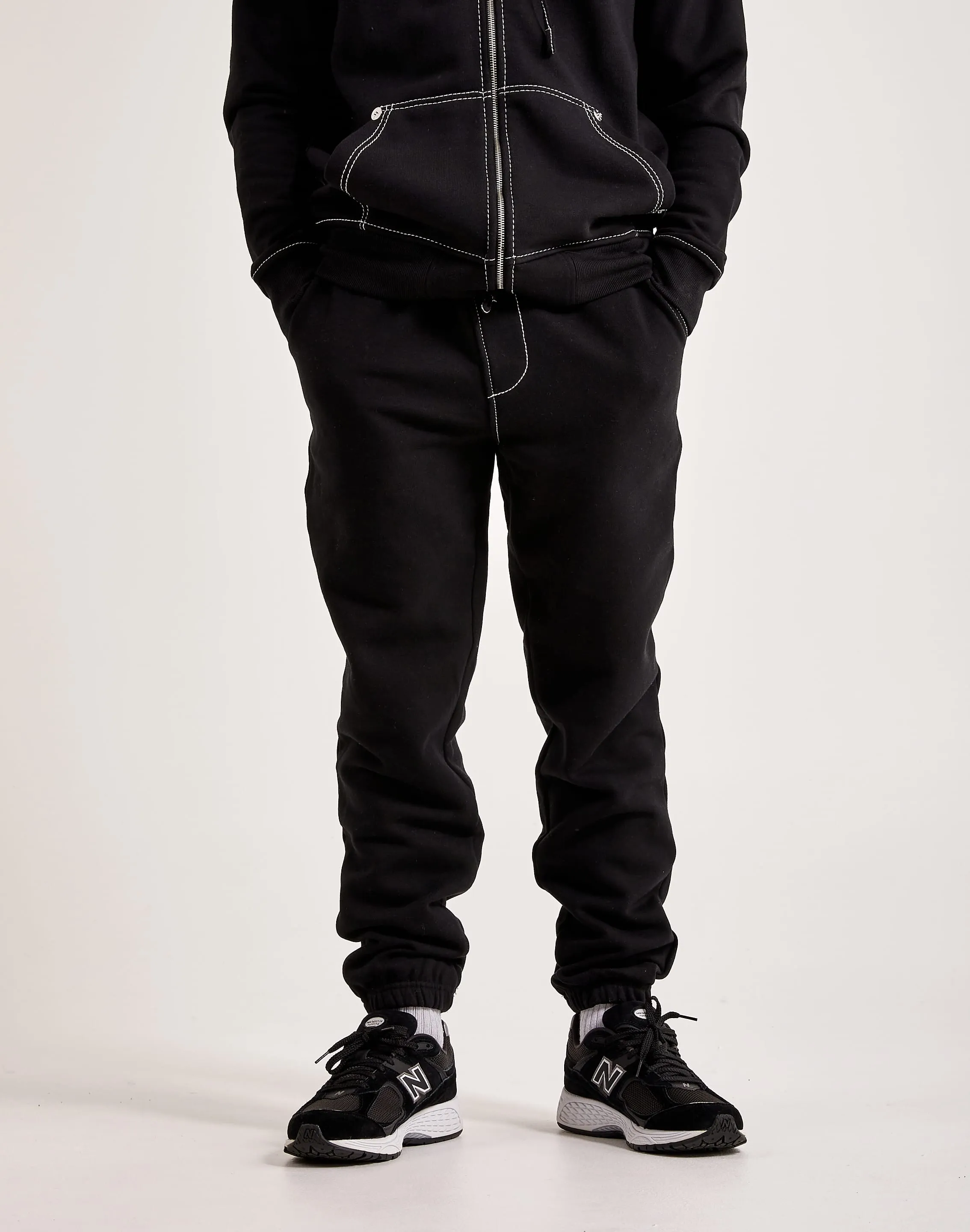 True Religion Heritage Big T Joggers Wool - sourced fashion Quality apparel