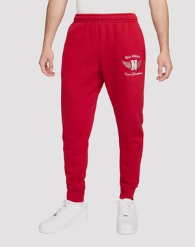 Upcycled fashion Nike Sportswear Club Fleece Joggers Trendy gear