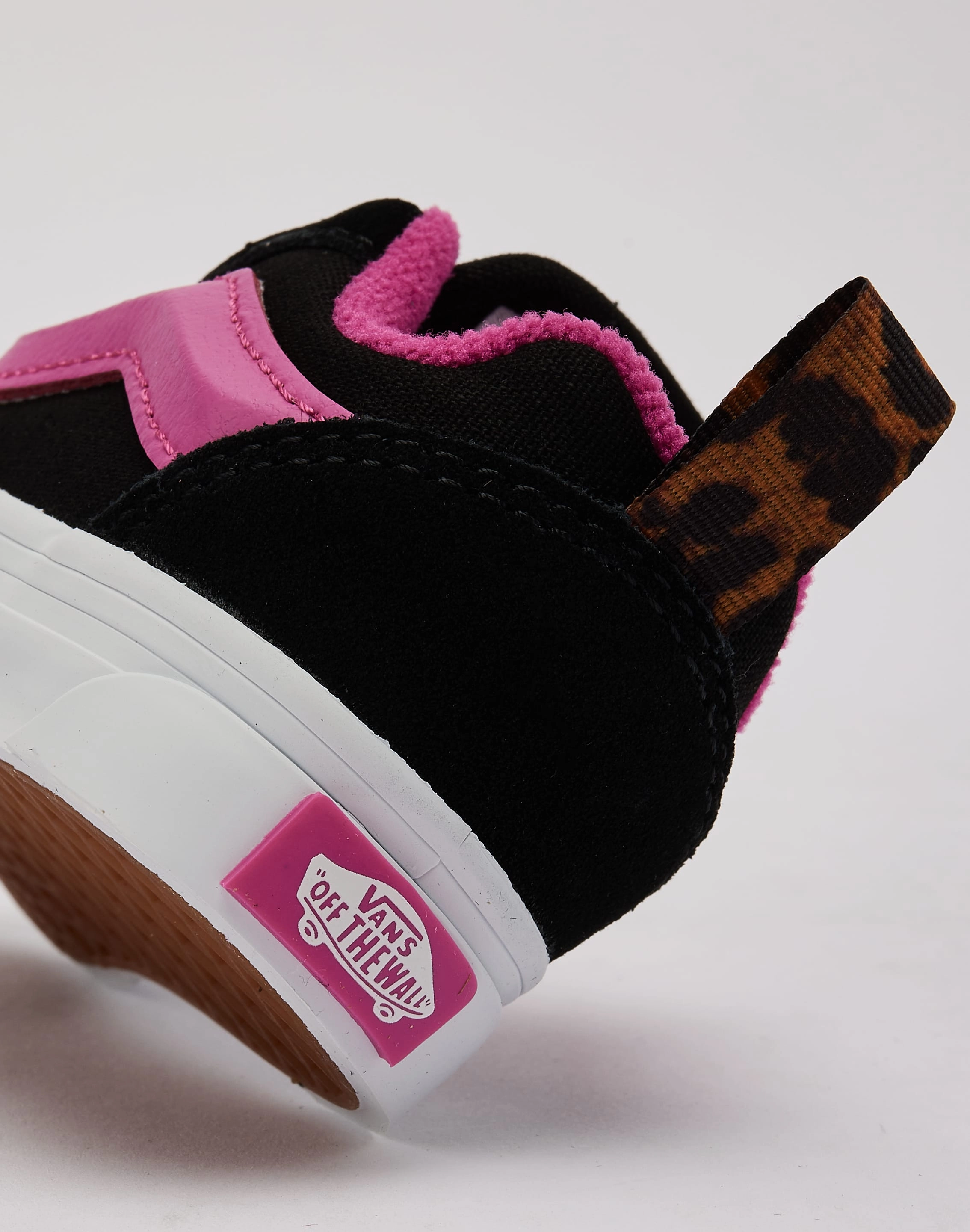 Vans Knu Skool Toddler Budget - friendly fashion