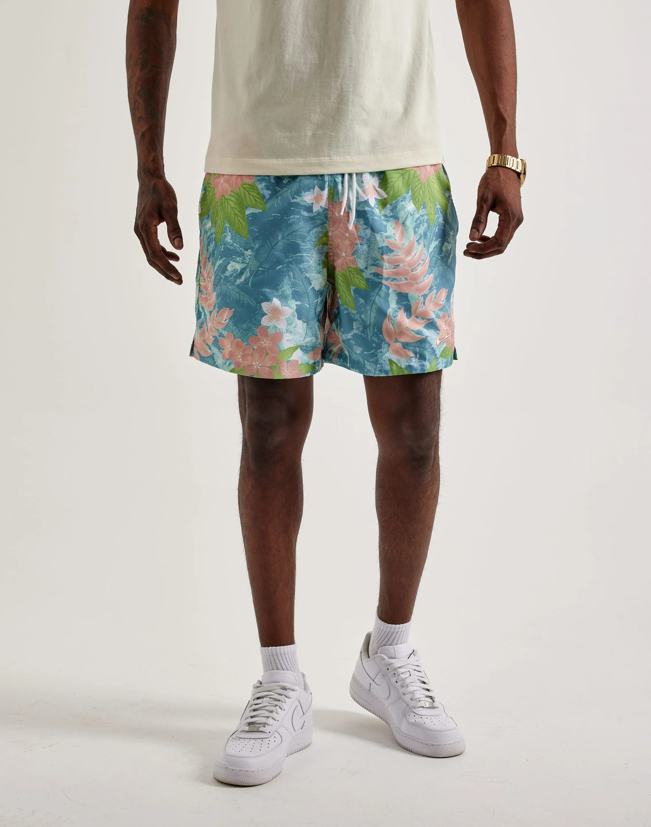 Nike Club Flow Shorts Fashion on sale Activewear gear