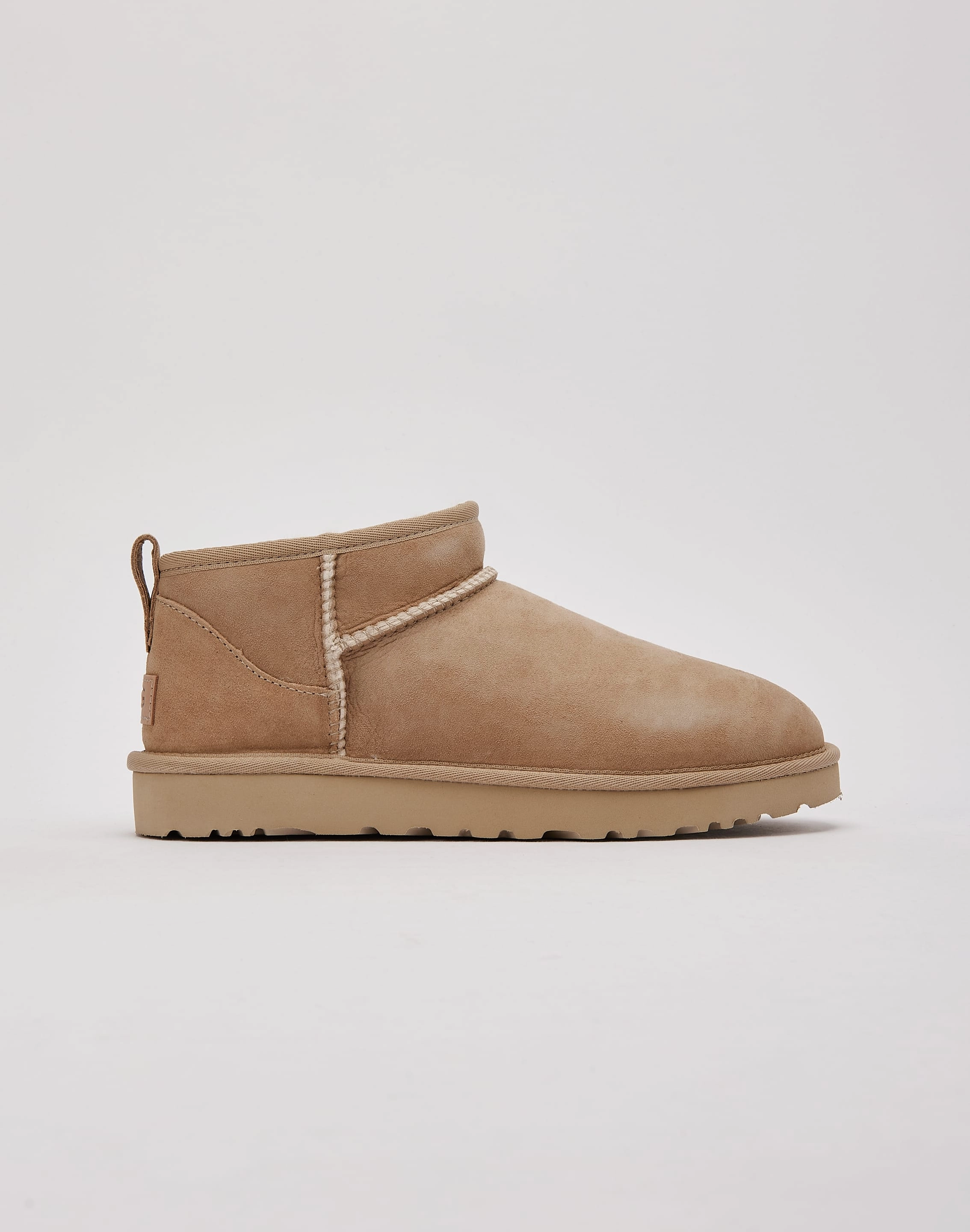Wardrobe staples UGG Classic Ultra Mini Boots Fashion sizes