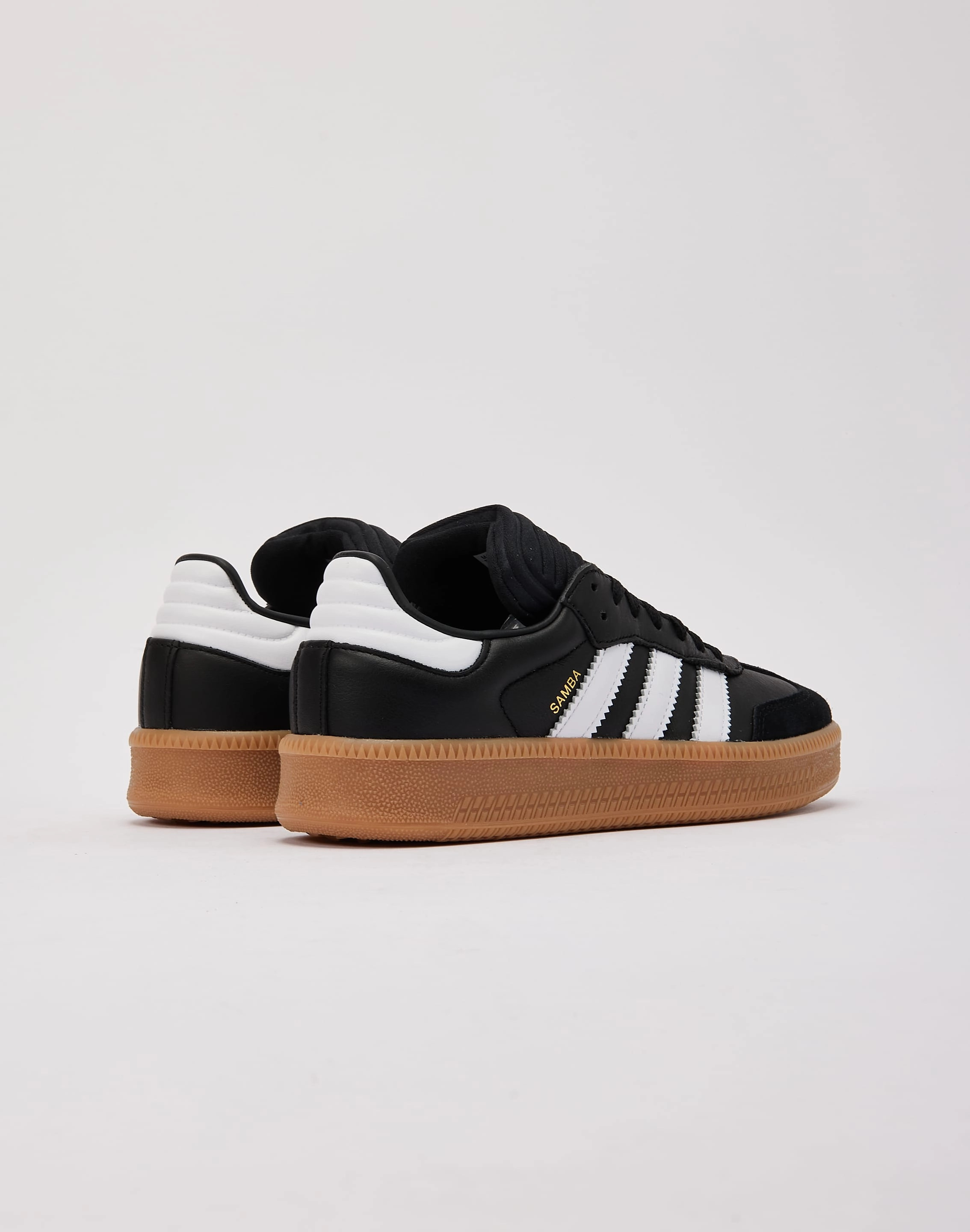 Wool - sourced fashion Adidas Samba XLG Grade-School