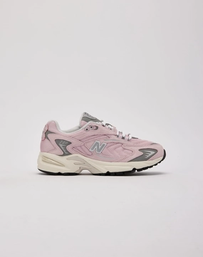Wool - sourced fashion New Balance 725v1 Grade-School Luxury fashion items