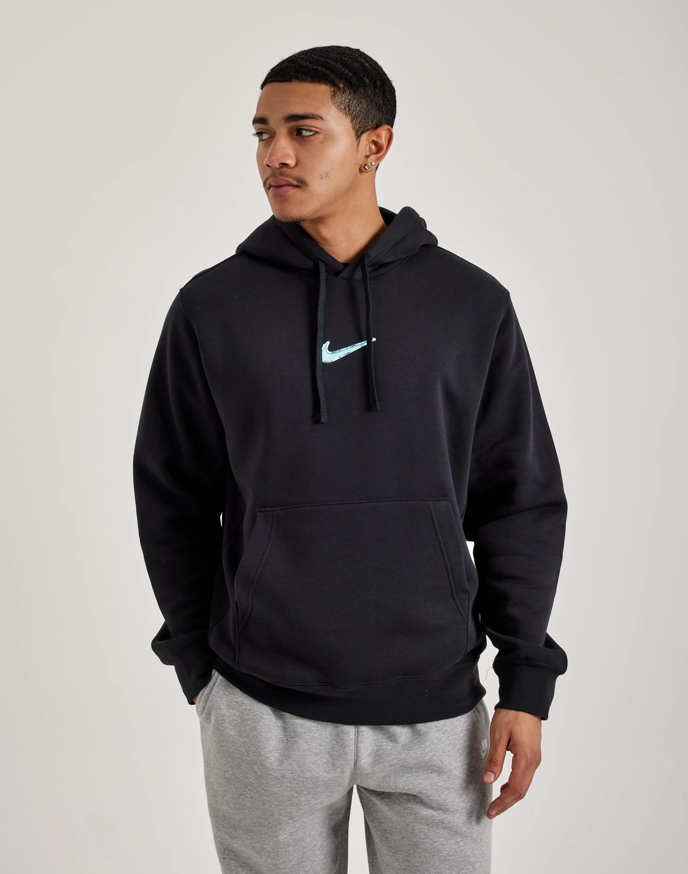 Wool - sourced fashion Nike Club Hoodie Fashion rental
