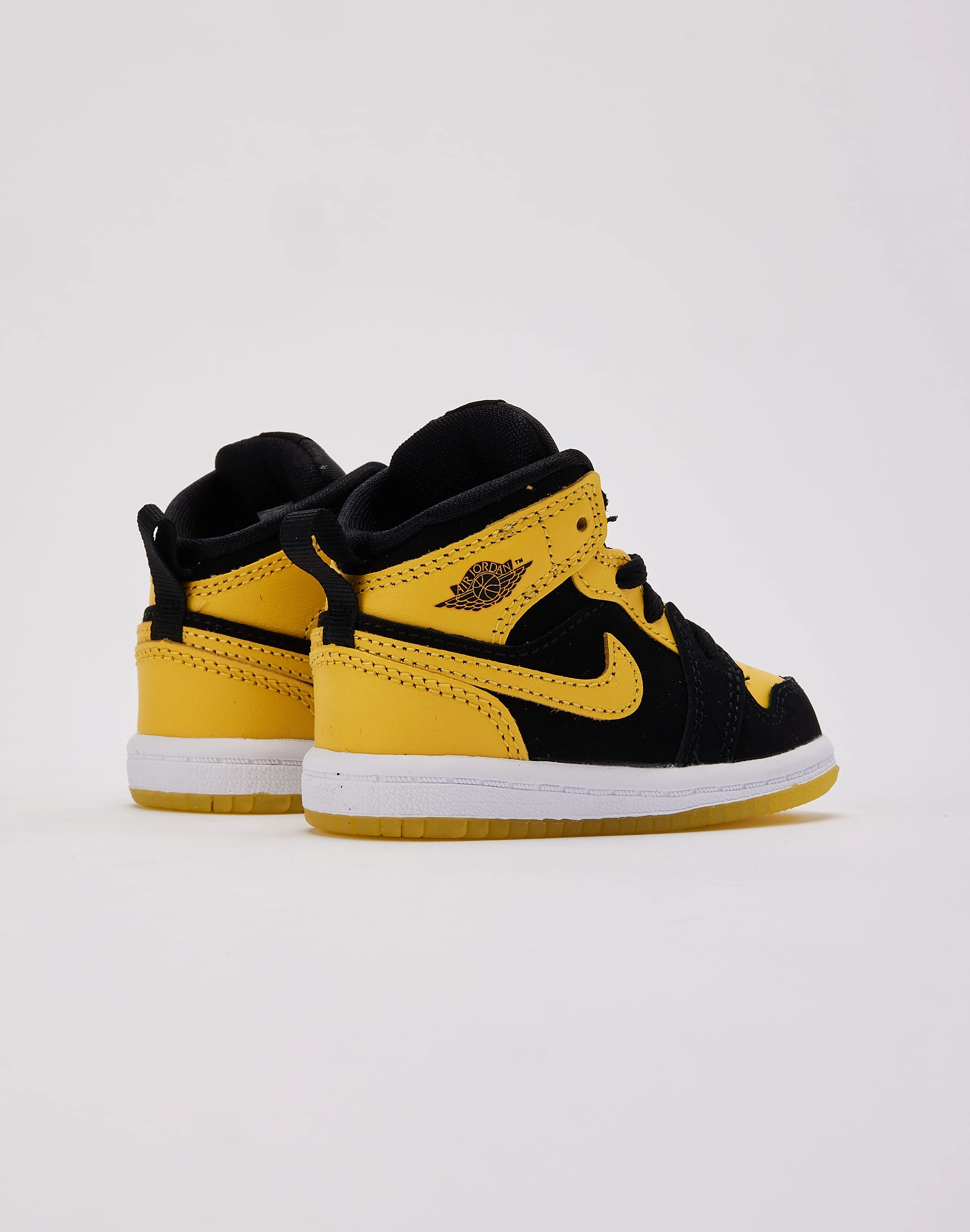 Workwear options Jordan Air Jordan 1 Mid SE 'New Love' Toddler