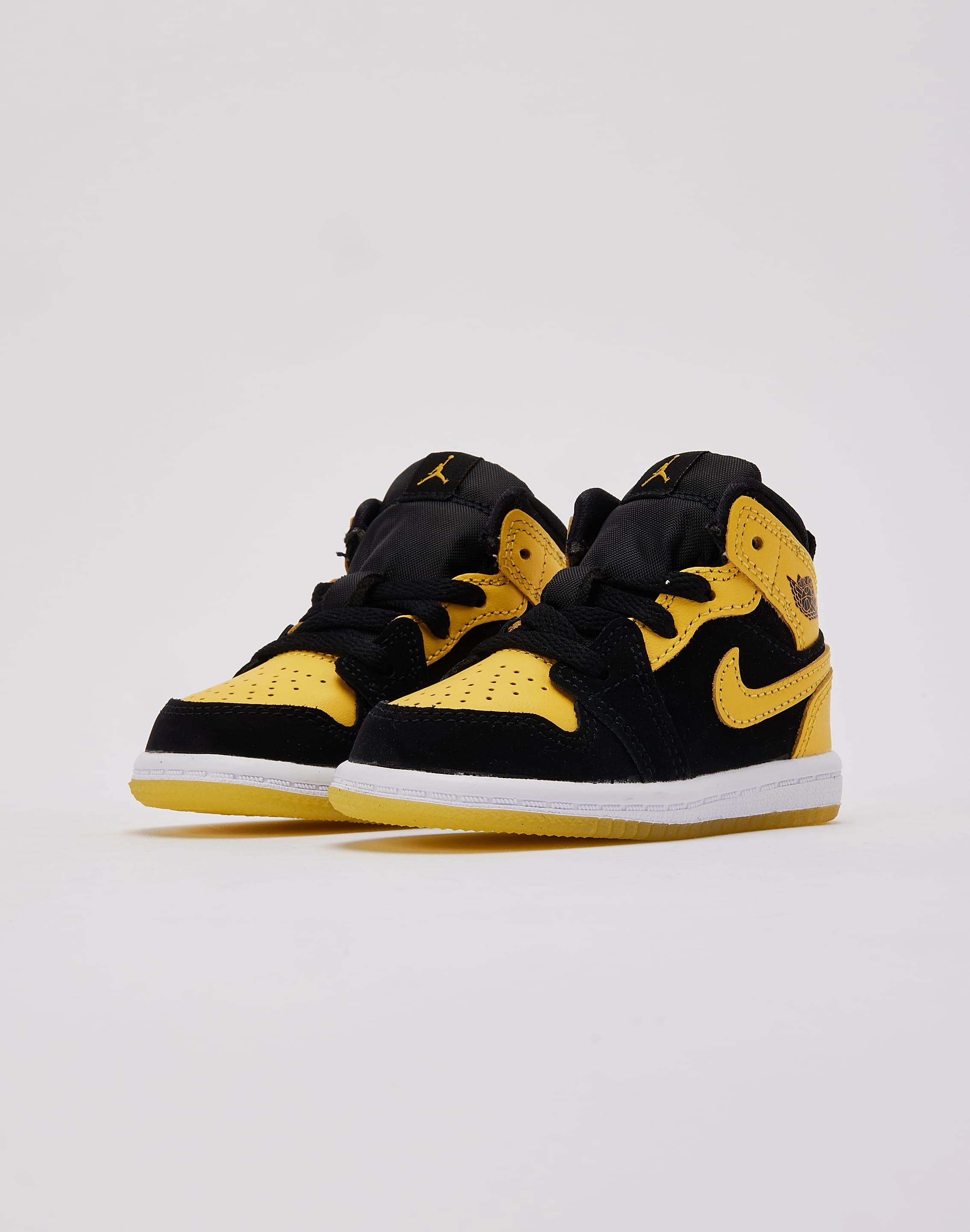 Workwear options Jordan Air Jordan 1 Mid SE 'New Love' Toddler